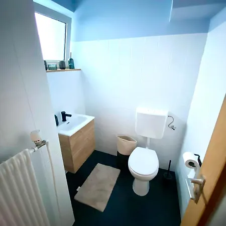 Grosszuegige Mit Eigenem Bad - Clemenshospital, Brillux, Hbz Homestay szállás *